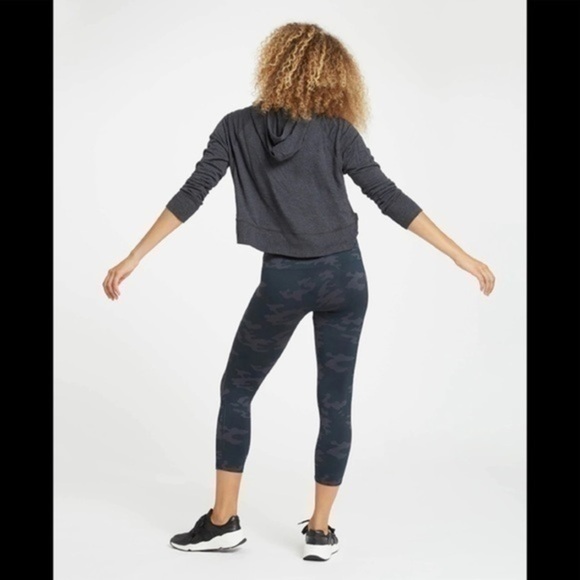 SPANX SPANX Look at Me Now Seamless Leggings - Picture 4 of 8